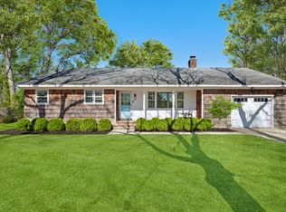 251 Redwood Rd, Sag Harbor, NY 11963