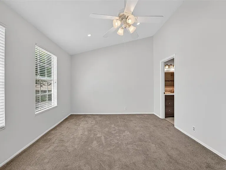 658 Green Valley Rd #B3 — Photo 51