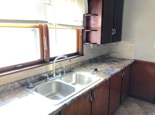 1124 11th St, Boonville, MO 65233