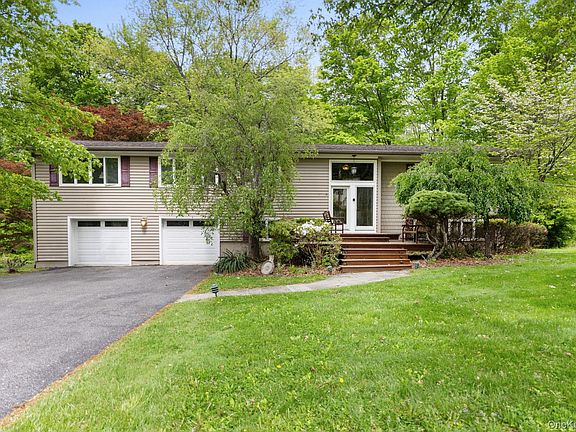 2nd image of 28 Leona Drive