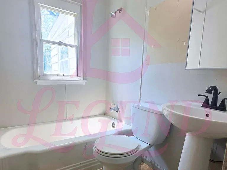 10413 Ewell Dr — Photo 7