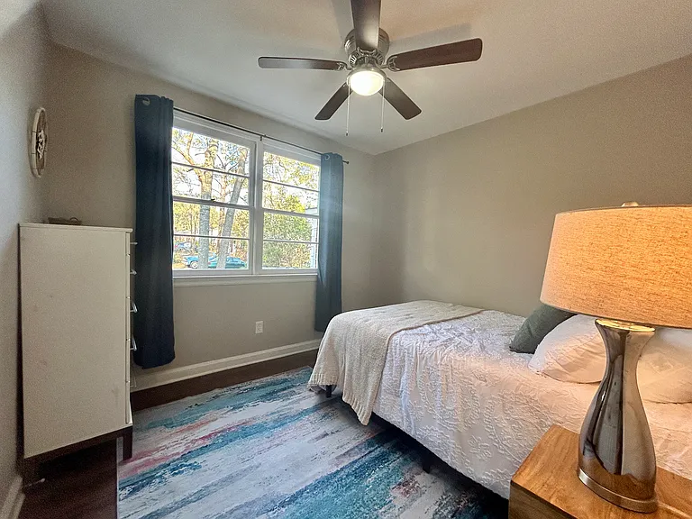 21 Holiday Cir — Photo 35