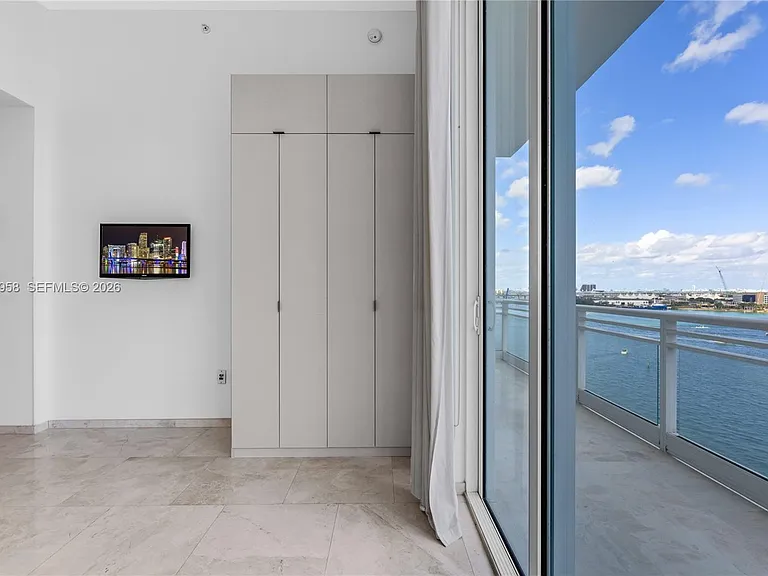 900 Brickell Key Blvd #1002 — Photo 35