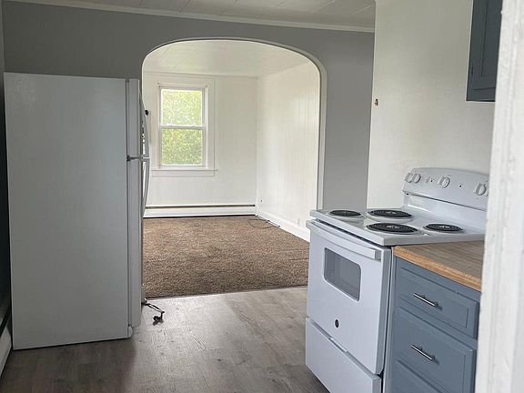 5th image of 115 W Arctic Ave