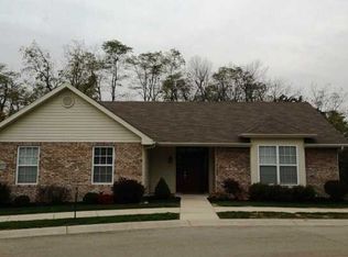 4400 W Longwood Ct, Muncie, IN 47304