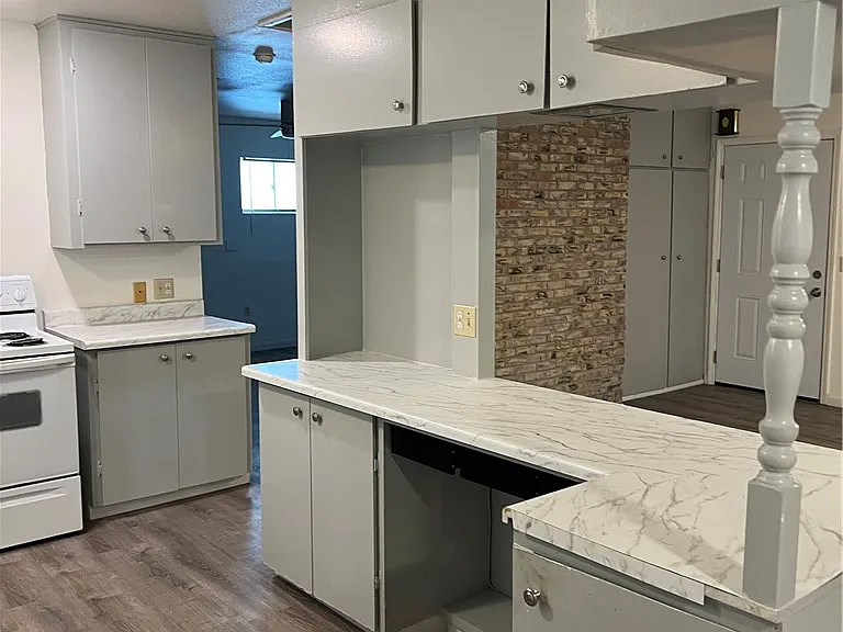 2040 Swan Cv N — Photo 9