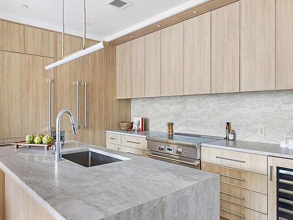 4th image of 259 22nd St #3E