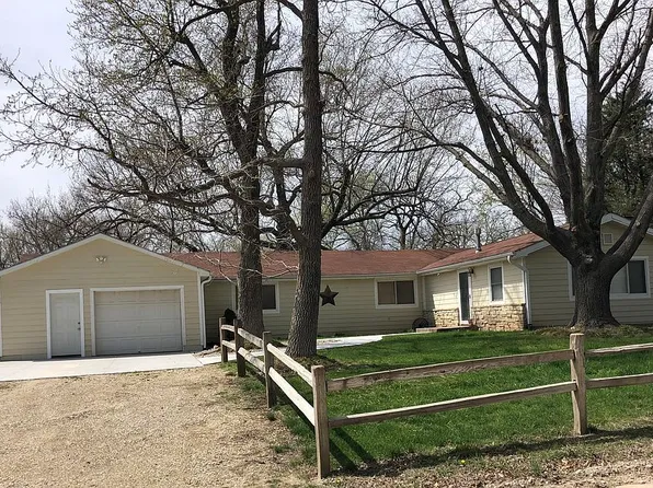 5170 Rockenham Rd, Saint George, KS 66535