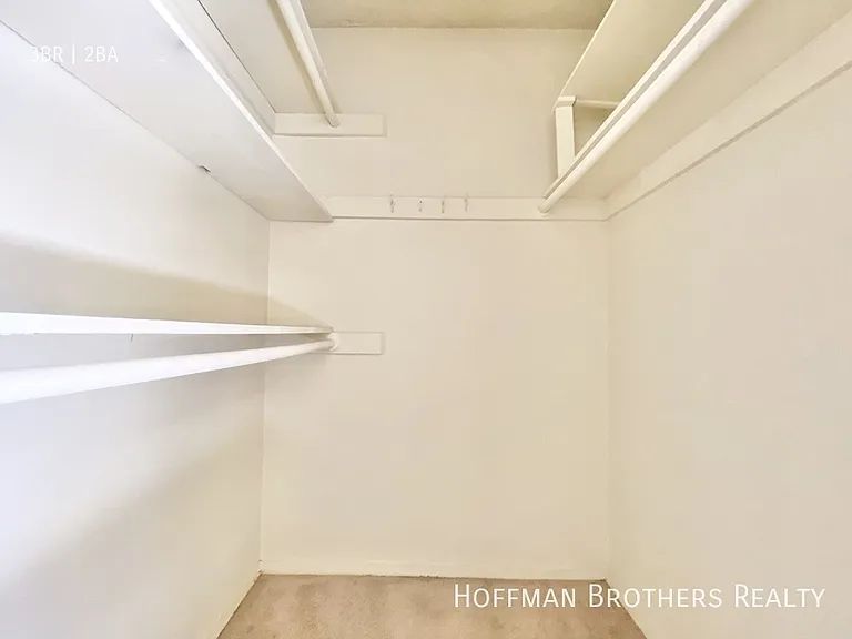 1036 S Wooster St #5 — Photo 8