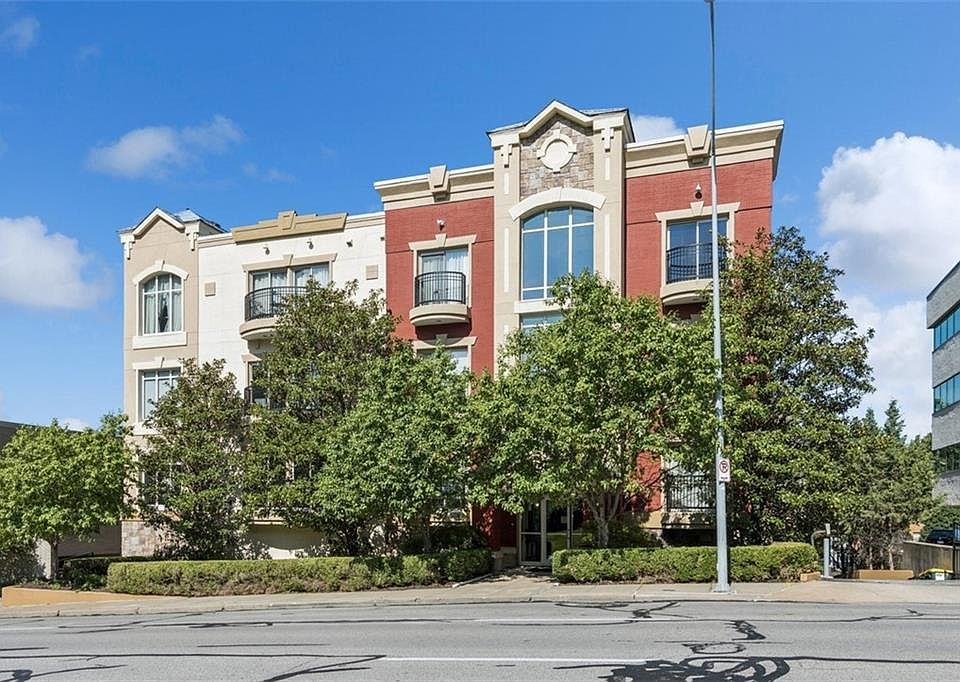 1st image of 4528 Belleview Ave APT 301