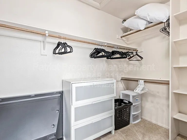 9705 E Mountain View Rd #1088 — Photo 4