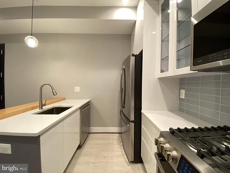 625 Park Rd NW #C5 — Photo 6