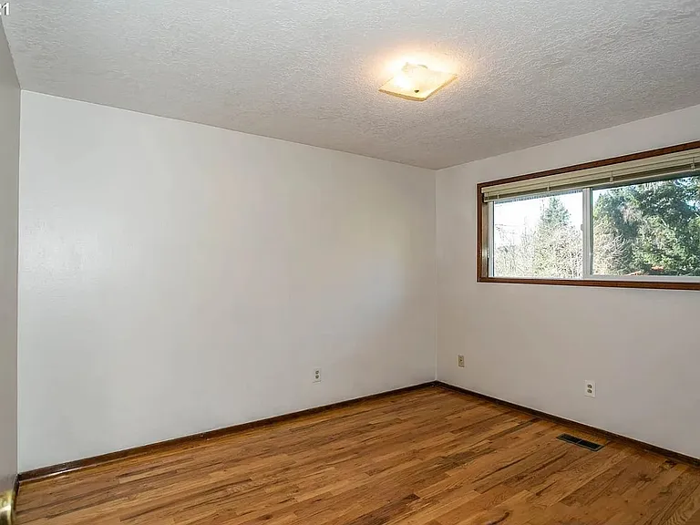 4140 Sussex St — Photo 9