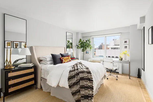 Sold by Compass | media 6