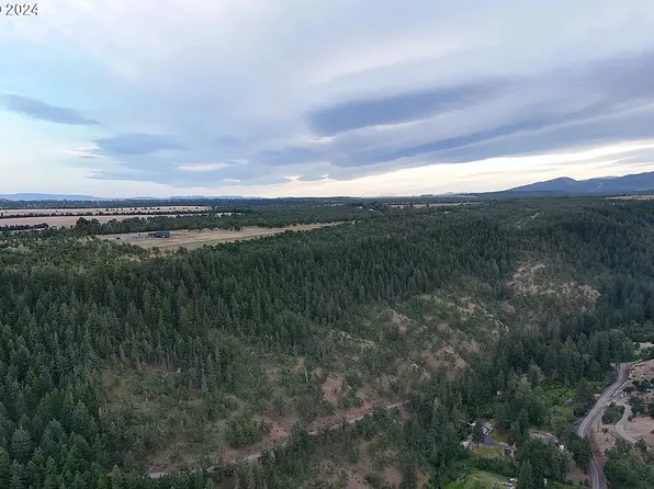 2900 Taylor Grade Rd, Dufur, OR 97021
