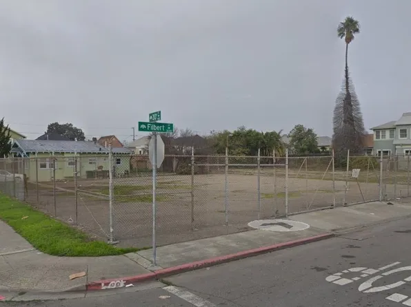 3003 Filbert St, Emeryville, CA 94608