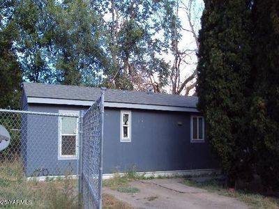 91 E Birch Ave, White Swan, WA, 98952