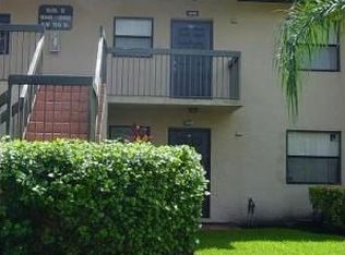 10468 NW 10th St #204, Pembroke Pines, FL 33026