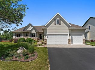 20190 Explorer Ct N, Forest Lake, MN 55025