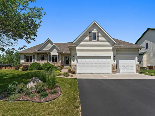 20190 Explorer Ct N, Forest Lake, MN 55025