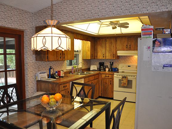 4th image of 207 Jonesbury Ct