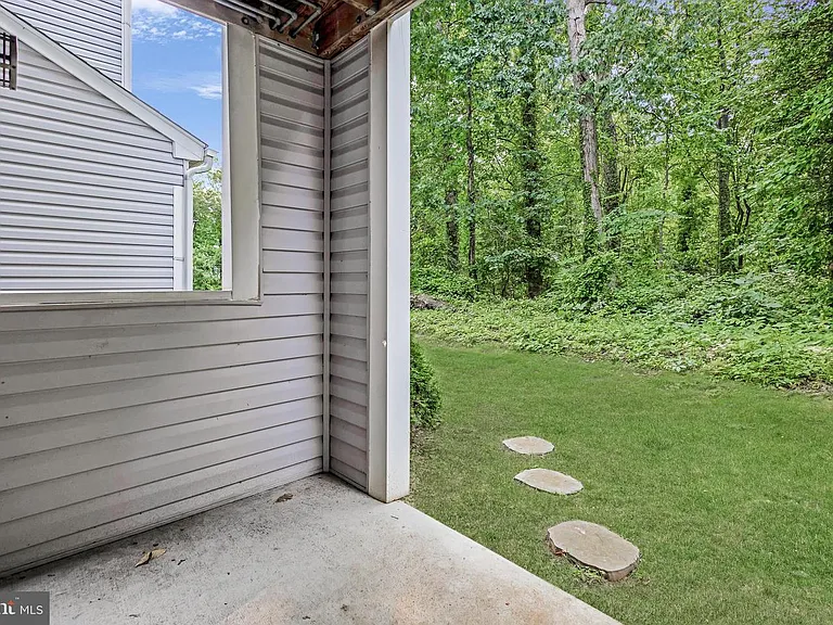 653 Burtons Cove Way #1 — Photo 8