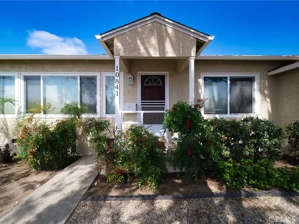 10841 Cantlay St, Sun Valley, CA 91352
