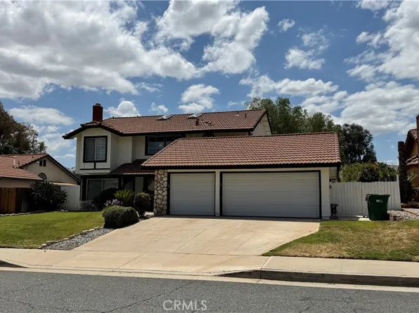 10891 Fenton Rd, Moreno Valley, CA 92557