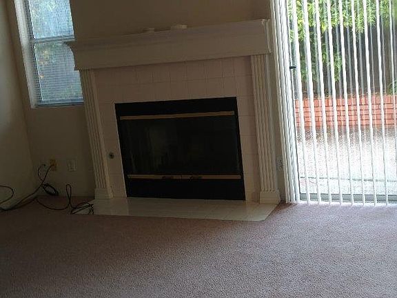 5th image of 25937 Meadowmist Dr