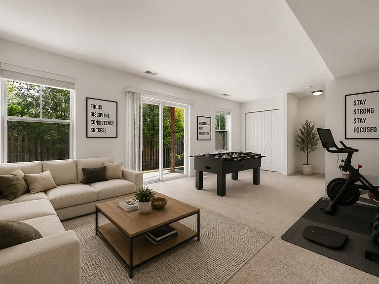 821 W Chase Ln — Photo 30