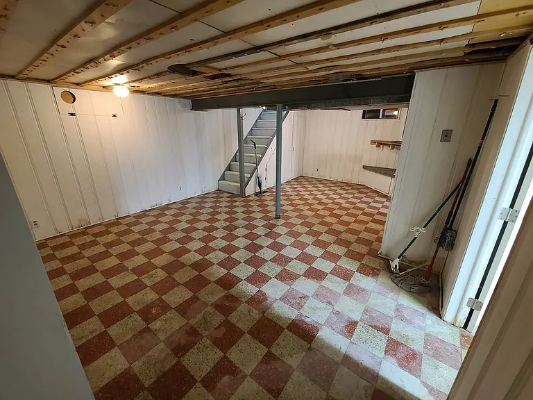 2101 Pickett St — Photo 27