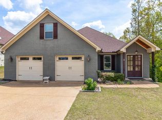605 Tuscan Valley Dr, Oxford, MS 38655