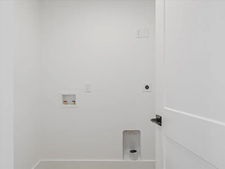803 Dupree St — Photo 17