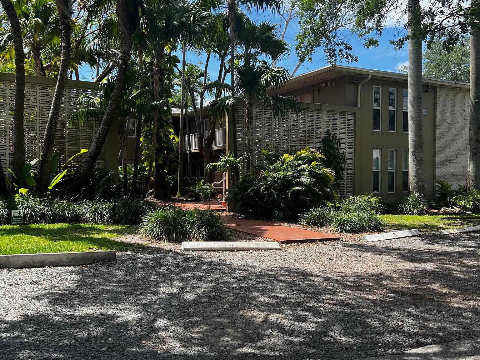 1 bed, 510 sqft, $2,000 — Photo 3