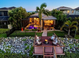 4203 5th Ave NE, Bradenton, FL 34208