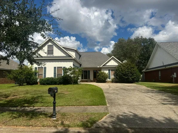 120 Petz Ave, Fairhope, AL 36532