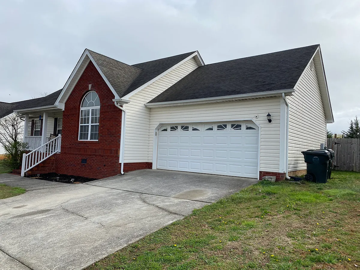 Building Photo - 122 Bluff View Dr