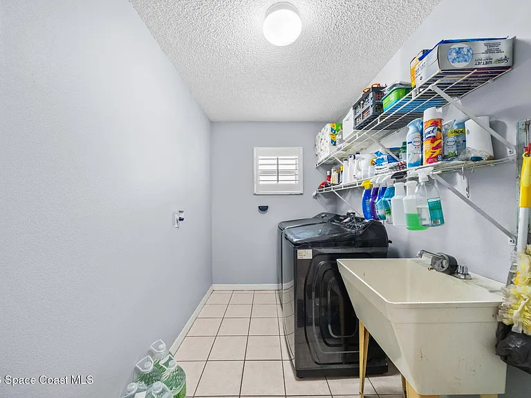 831 Koln Ct NW — Photo 26
