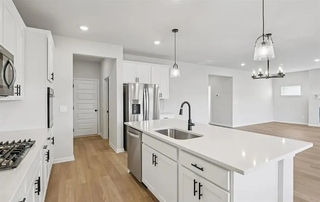 5 bed, 4.5 bath, 3252 sqft, $3,000 — Photo 4