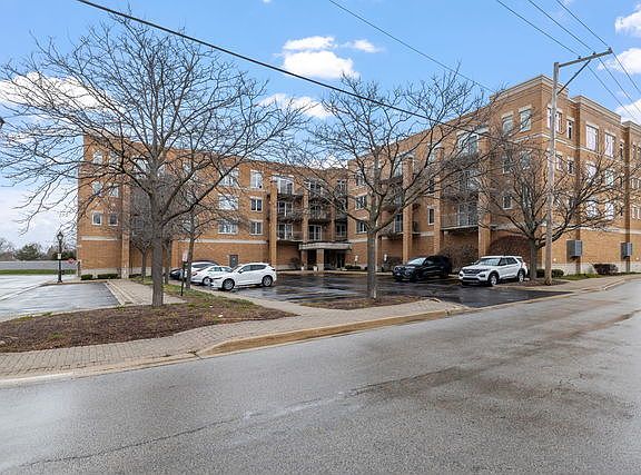 3rd image of 1 S Lincoln Ave APT 309