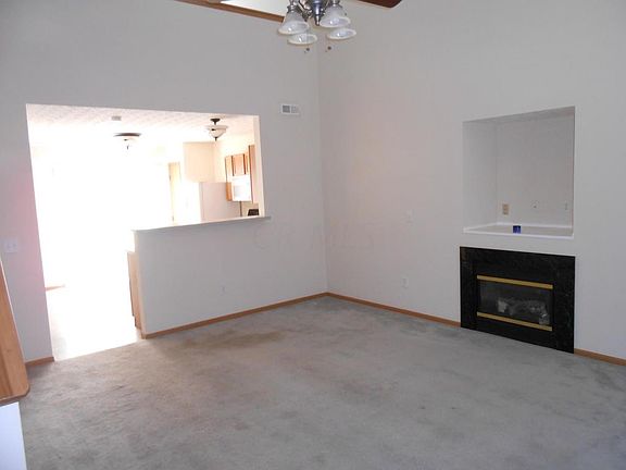 4th image of 7781 Lupine Dr