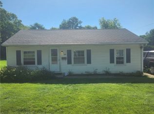 34 Cemetery Dr, Dayton, OH 45459