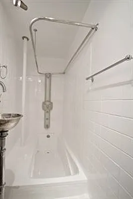 Sold by Douglas Elliman | media 14