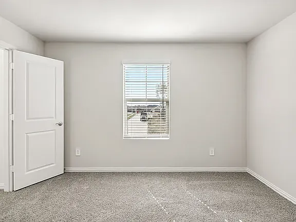 901 Edgehurst Dr — Photo 18