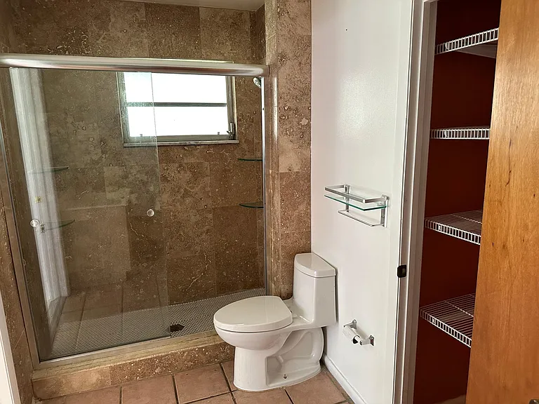 1 Indialucie Pkwy — Photo 18