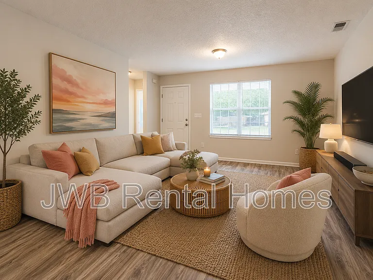 2091 Woodside St — Photo 7