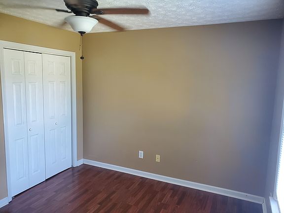 4th image of 170 Erika Ln