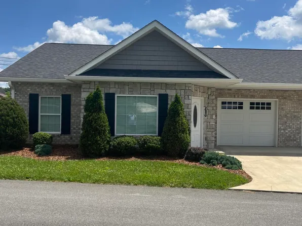 1900 Knob Creek Rd #82, Johnson City, TN 37601