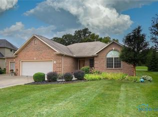 8133 Brookfield Cir, Findlay, OH 45840