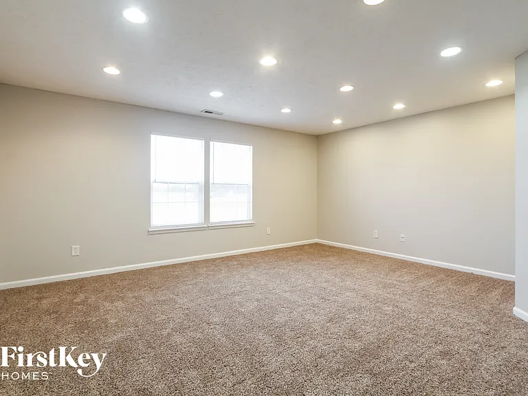 11638 Lone Pine Cir — Photo 7